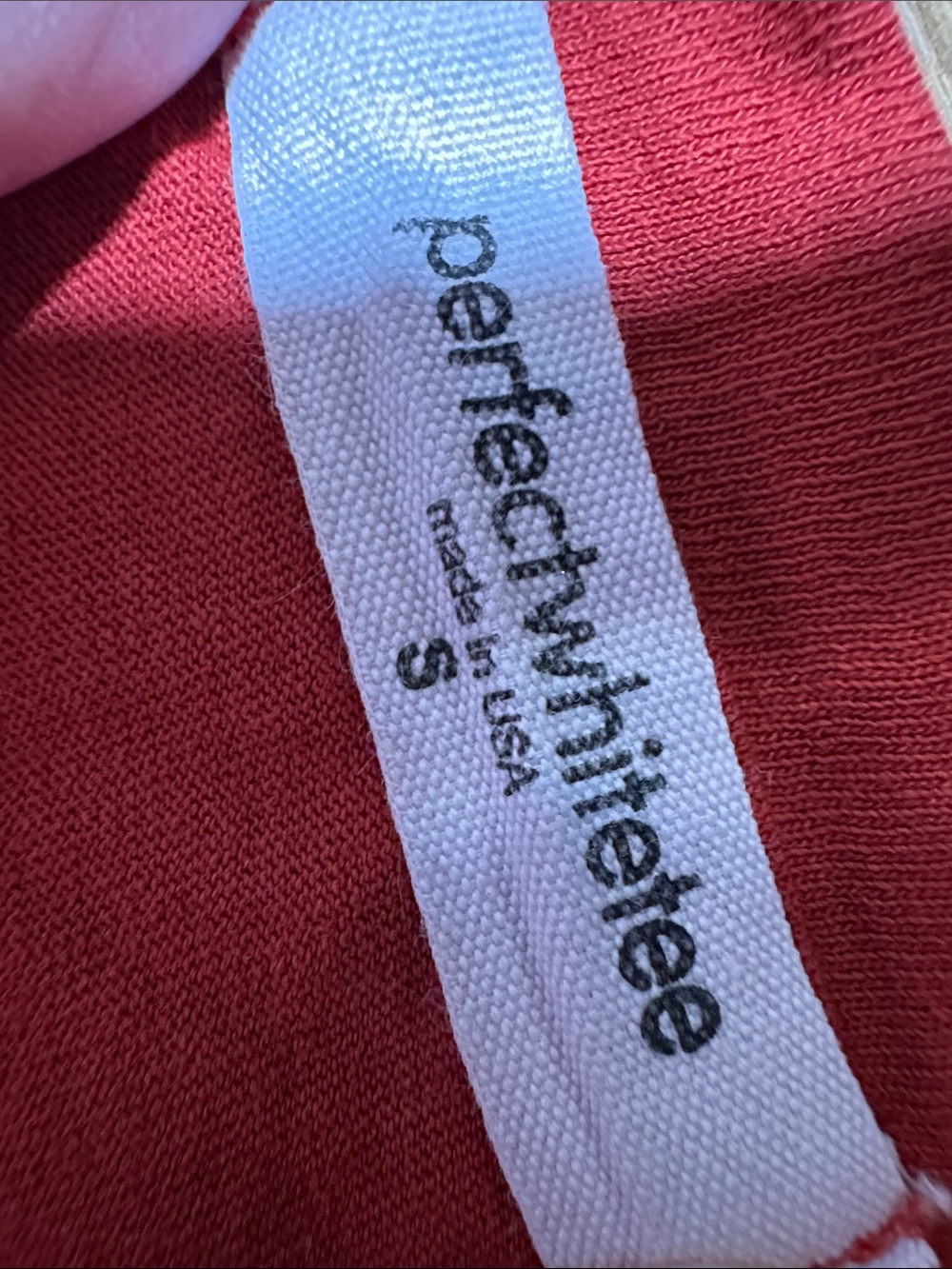 perfectwhitetee 100% Cotton Red V-Neck Short Sleeve Tee Small - Picture 2 of 7